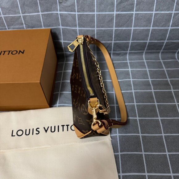 Louis Vuitton Nano Boulogne - Picture 10 of 11